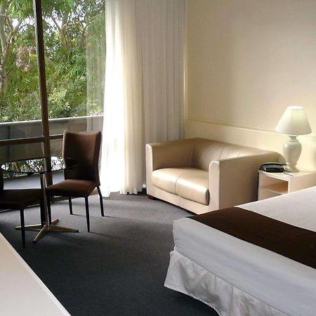 Frankston International Quarto foto