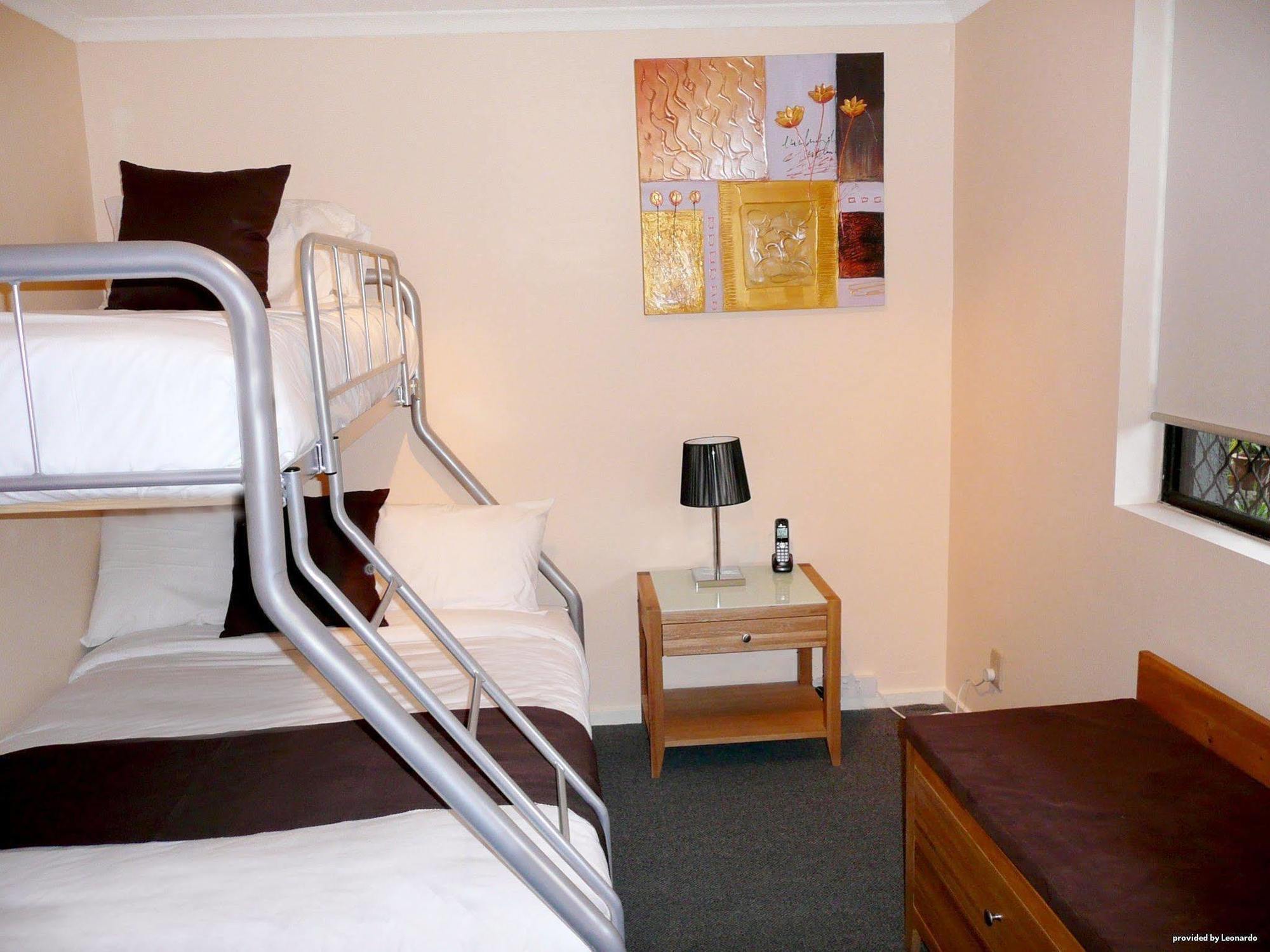 Frankston International Quarto foto